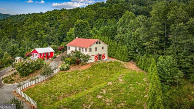 53 Fox Run 77, Blue Ridge, GA 30513