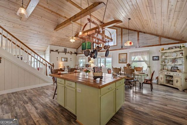 53 Fox Run 77, Blue Ridge, GA 30513