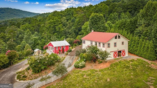 53 Fox Run 77, Blue Ridge, GA 30513