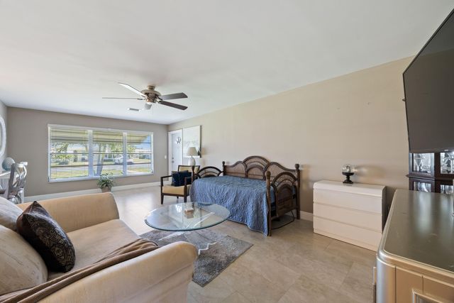 150 South Boulevard B, Boynton Beach, FL 33435