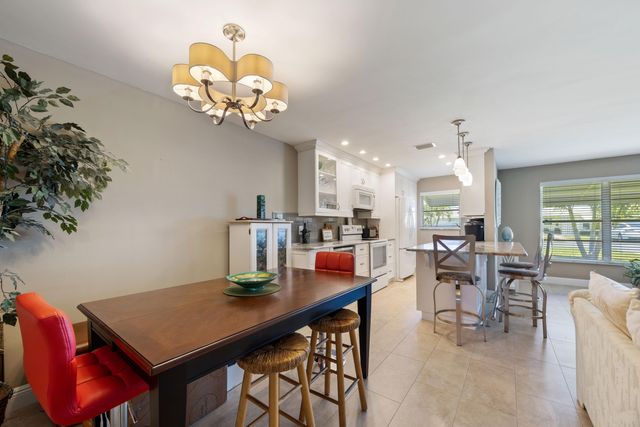 150 South Boulevard B, Boynton Beach, FL 33435