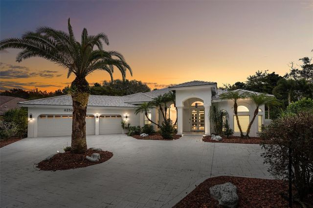 6236 NW 82nd Avenue, Parkland, FL 33067