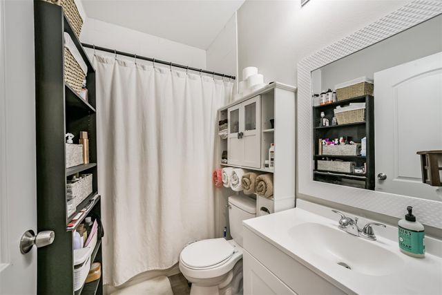 725 Magnolia Point Drive, Houston, TX 77336