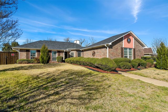 14 Alamosa Drive, Trophy Club, TX 76262