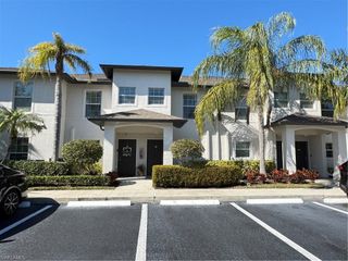 9089 Gervais CIR # 2004, Naples, FL 34120
