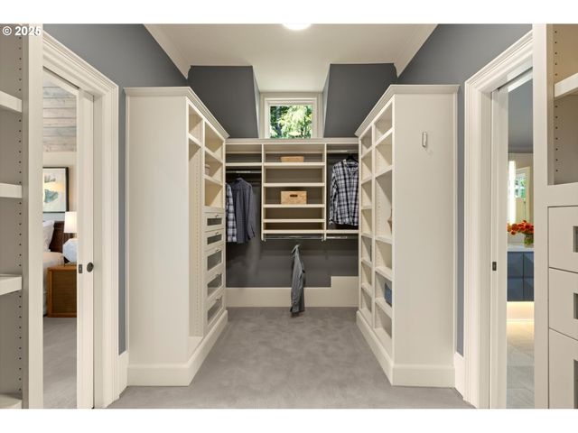 1948 Sw TERRACE Dr, Portland, OR 97201