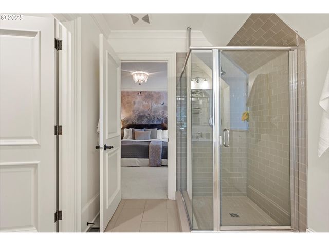 1948 Sw TERRACE Dr, Portland, OR 97201