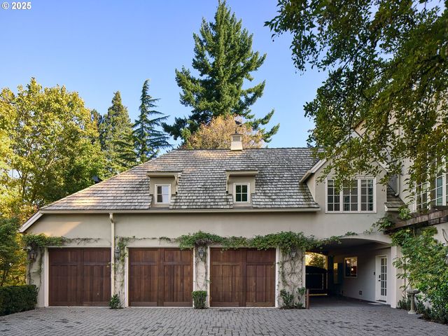 1948 Sw TERRACE Dr, Portland, OR 97201