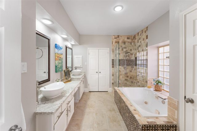 1514 Briarbend Drive, Sugar Land, TX 77479