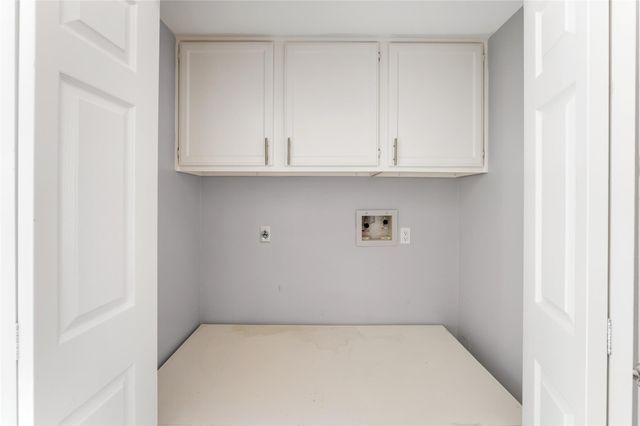 1514 Briarbend Drive, Sugar Land, TX 77479