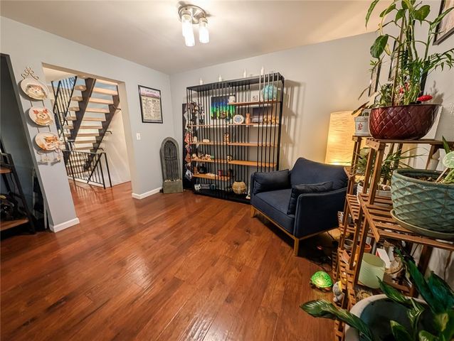 515 Kingsberry Ct, Ross Twp, PA 15237