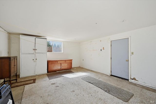 819-821 Center St, Healdsburg, CA 95448