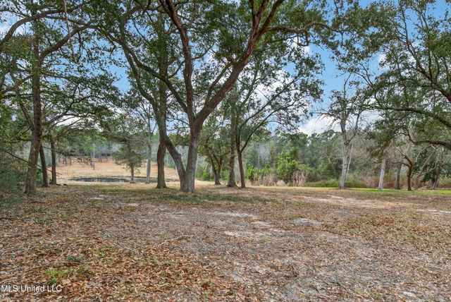 14171 Jim Byrd Road, Biloxi, MS 39532