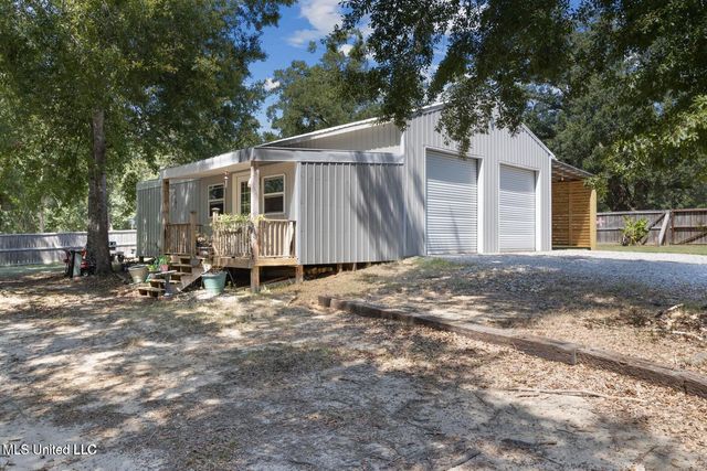 14171 Jim Byrd Road, Biloxi, MS 39532