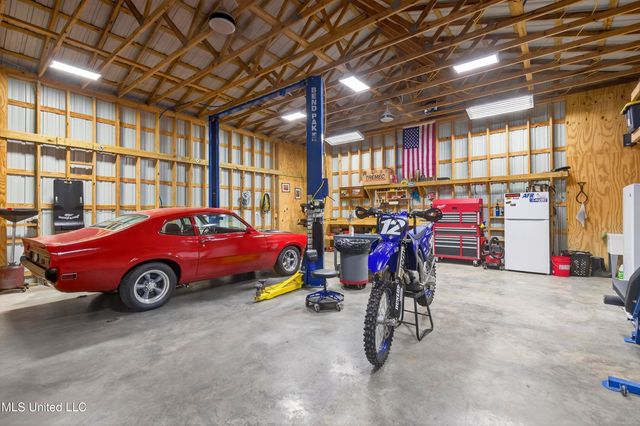 14171 Jim Byrd Road, Biloxi, MS 39532