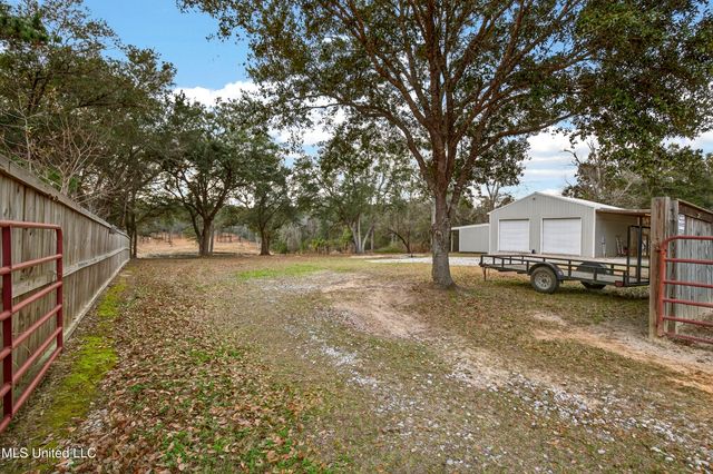 14171 Jim Byrd Road, Biloxi, MS 39532