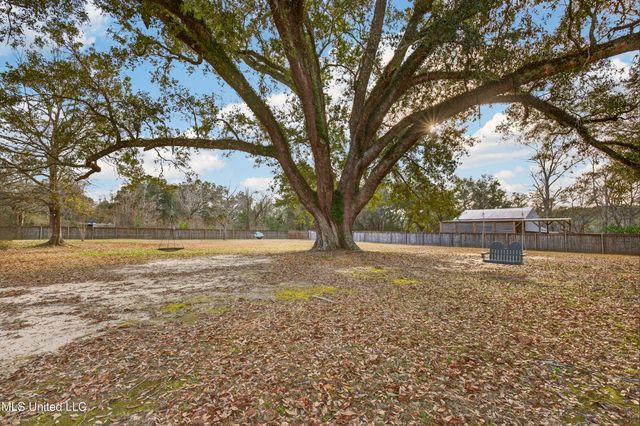 14171 Jim Byrd Road, Biloxi, MS 39532