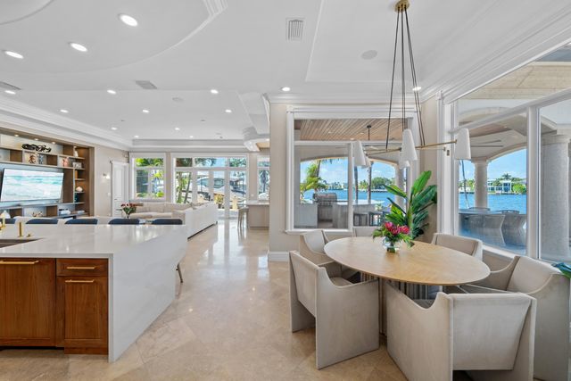 2593 SE 8th Street, Pompano Beach, FL 33062