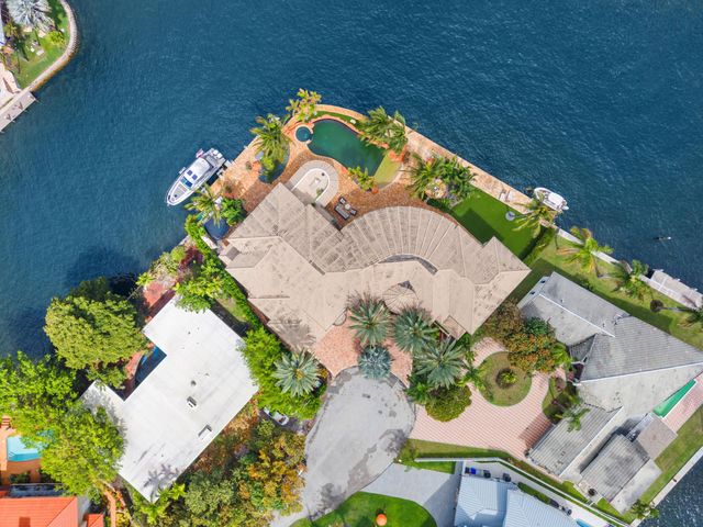 2593 SE 8th Street, Pompano Beach, FL 33062