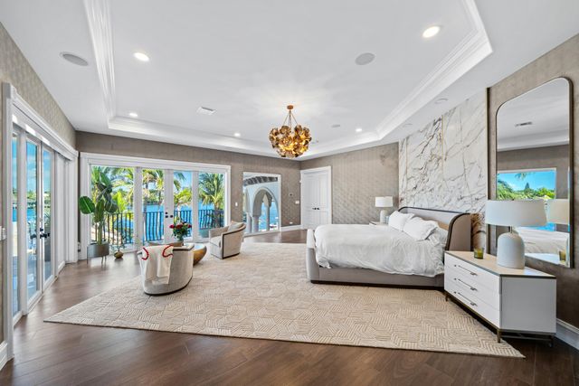 2593 SE 8th Street, Pompano Beach, FL 33062