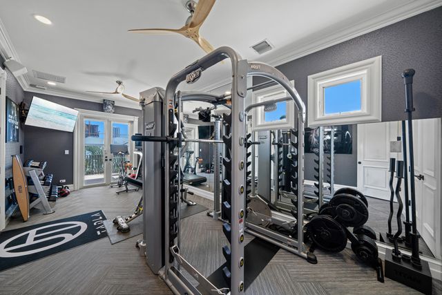 2593 SE 8th Street, Pompano Beach, FL 33062