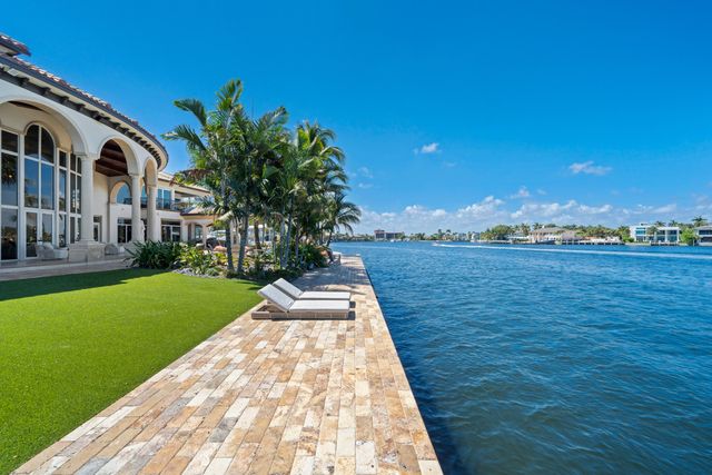 2593 SE 8th Street, Pompano Beach, FL 33062