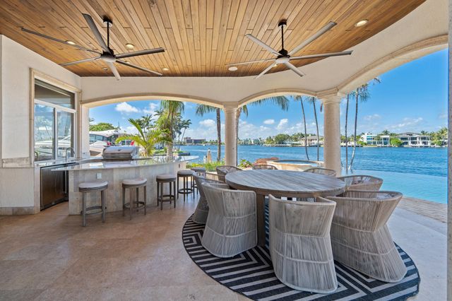 2593 SE 8th Street, Pompano Beach, FL 33062