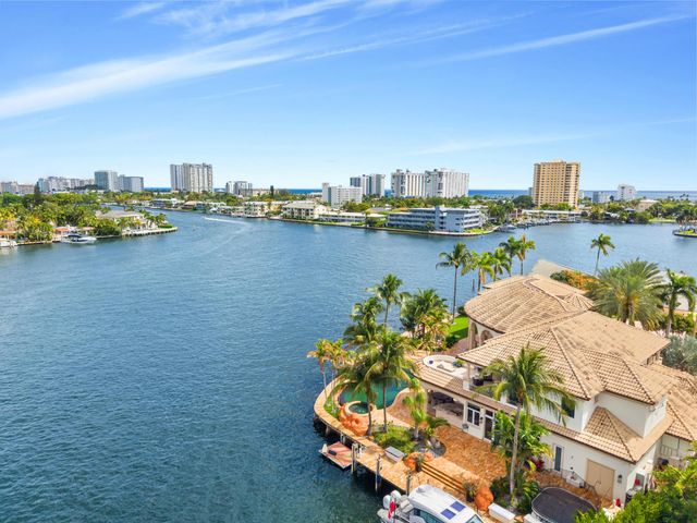 2593 SE 8th Street, Pompano Beach, FL 33062