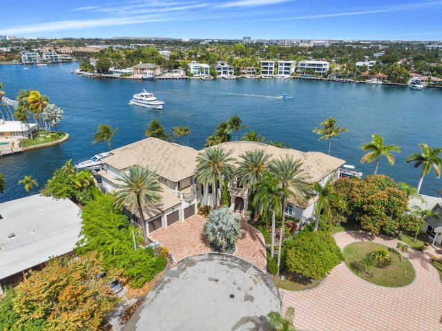 2593 SE 8th Street, Pompano Beach, FL 33062