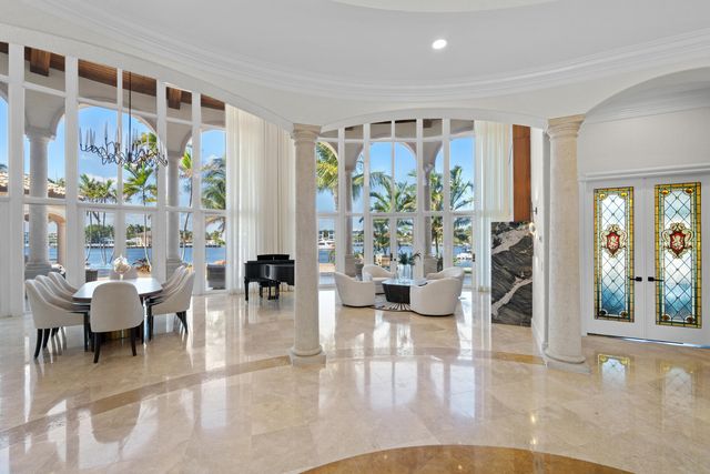 2593 SE 8th Street, Pompano Beach, FL 33062