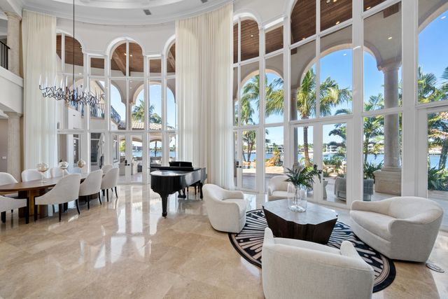 2593 SE 8th Street, Pompano Beach, FL 33062