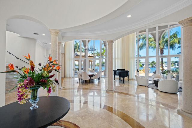 2593 SE 8th Street, Pompano Beach, FL 33062