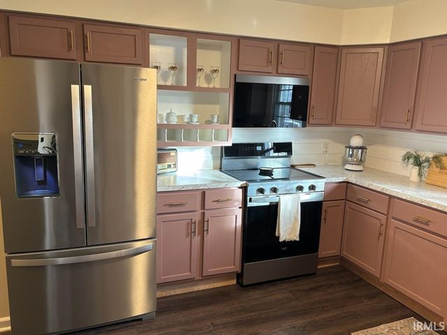 7044 Abell Lane, Newburgh, IN 47630