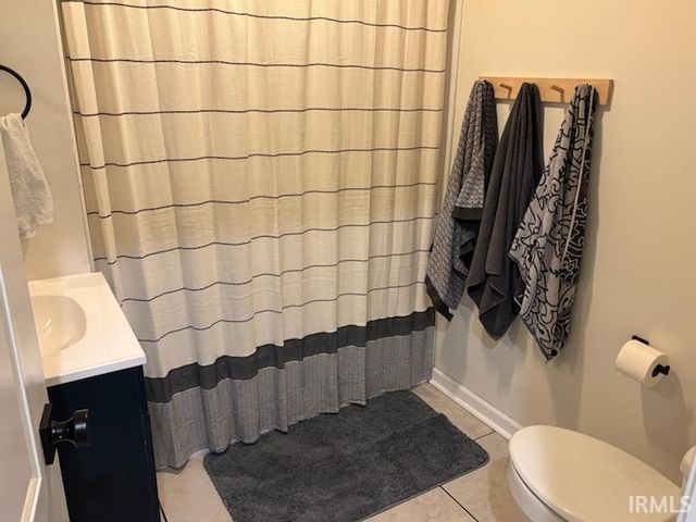 7044 Abell Lane, Newburgh, IN 47630