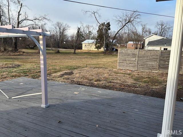 7044 Abell Lane, Newburgh, IN 47630