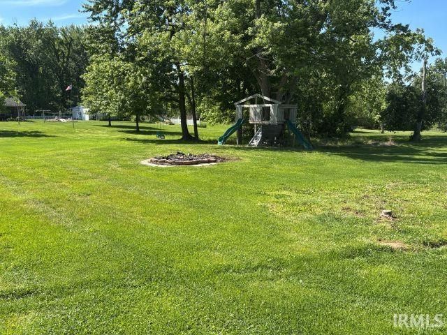 7044 Abell Lane, Newburgh, IN 47630