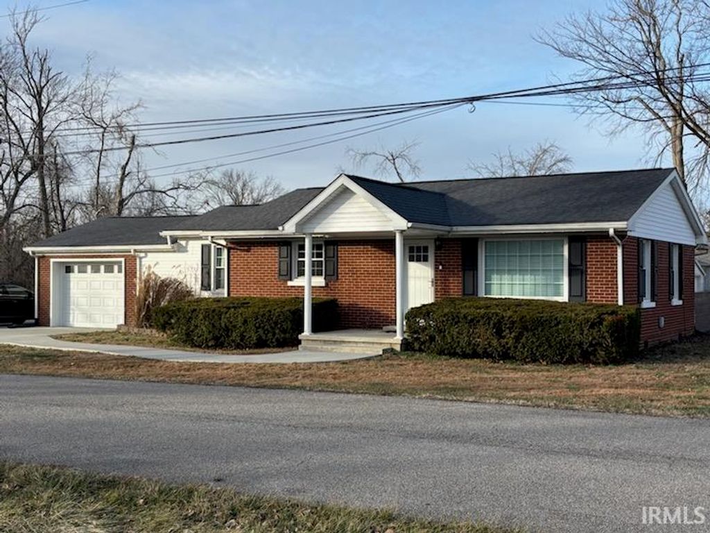 7044 Abell Lane, Newburgh, IN 47630