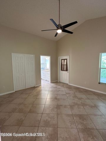 2923 Pebble Creek Street, Melbourne, FL 32935