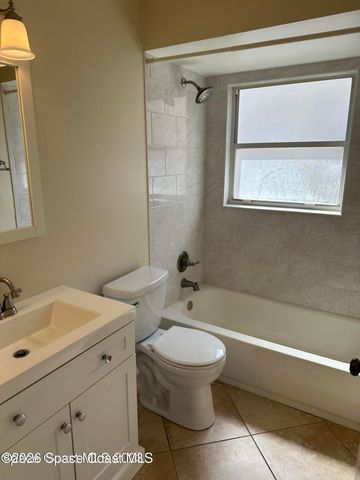 2923 Pebble Creek Street, Melbourne, FL 32935