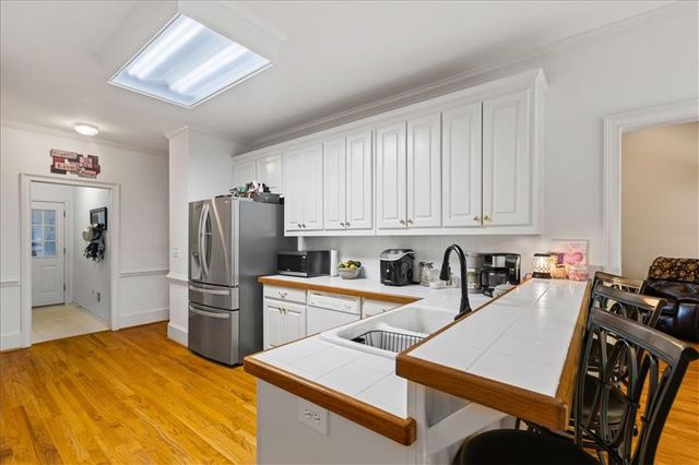 40 Costleys Bridge Drive, Oxford, GA 30054