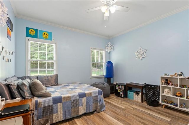 40 Costleys Bridge Drive, Oxford, GA 30054