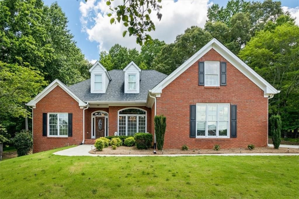 40 Costleys Bridge Drive, Oxford, GA 30054