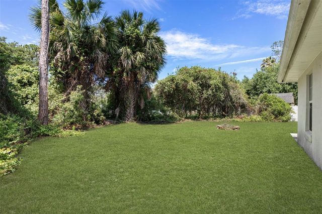 8 RIVERVIEW PLACE, Palm Coast, FL 32164