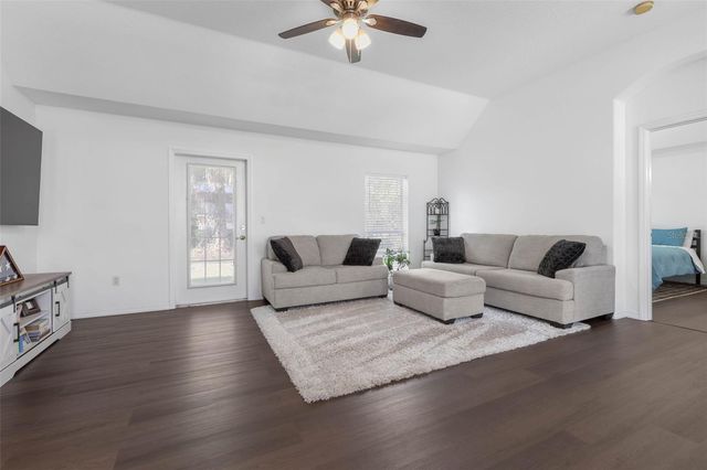 8 RIVERVIEW PLACE, Palm Coast, FL 32164