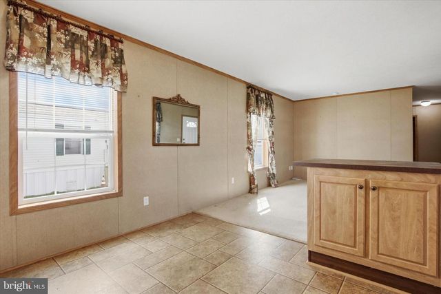 77 IVY CIR, Norristown, PA 19403