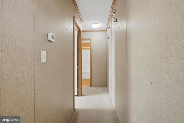 77 IVY CIR, Norristown, PA 19403