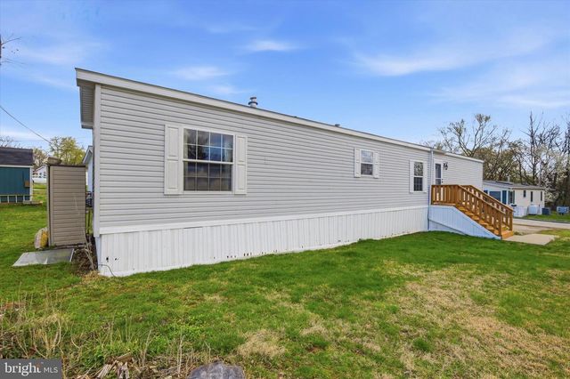 77 IVY CIR, Norristown, PA 19403