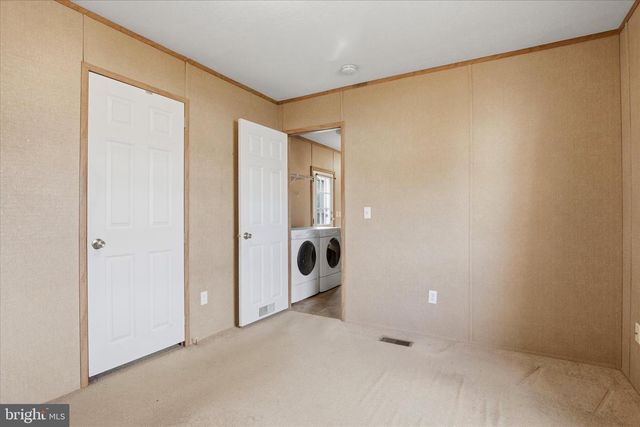 77 IVY CIR, Norristown, PA 19403