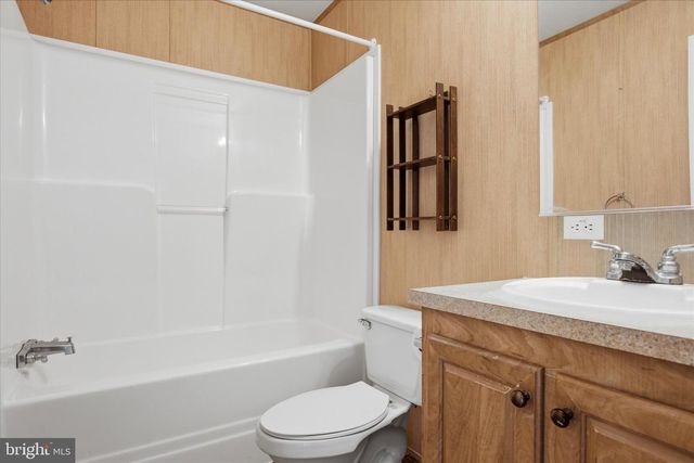 77 IVY CIR, Norristown, PA 19403