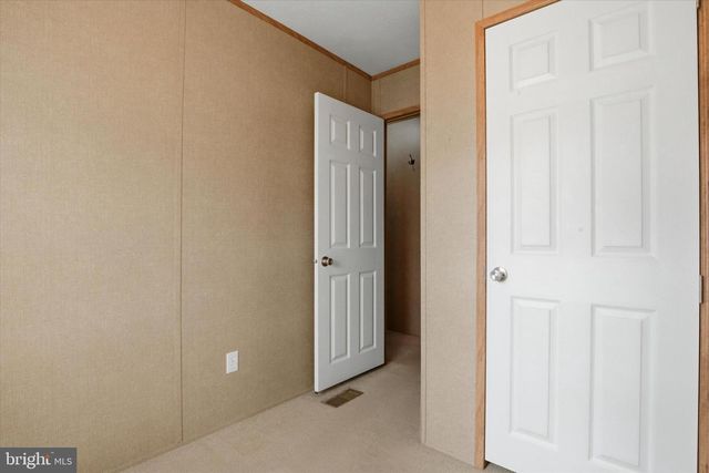 77 IVY CIR, Norristown, PA 19403